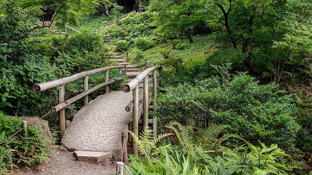 Brücken im Japanischen Garten Bedeutung als festes Element